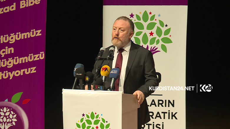 هاوسەرۆکی هەدەپە: تورکیا دەیەوێت پەنابەرە سوورییەکان لە رۆژئاوای کوردستان نیشتەجێ بکات