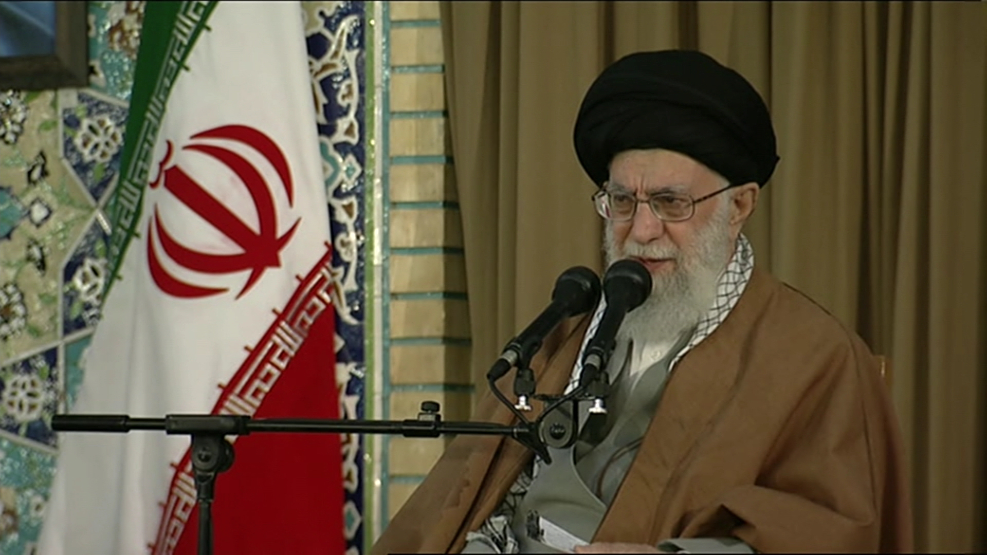 Îsarîl: Îran  her meh bi milyonan dolaran dide tevgera Hemas a Felestînê