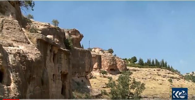Şêxan devereke pir şûnwar û cihê geştûguzarîyê ye; lê..