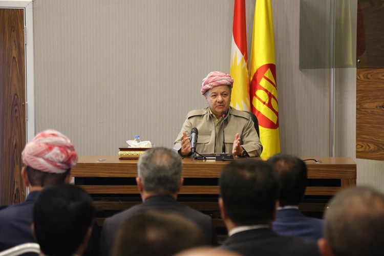 Serok Barzanî: Em hemû qerdarê Pêşmergey ne