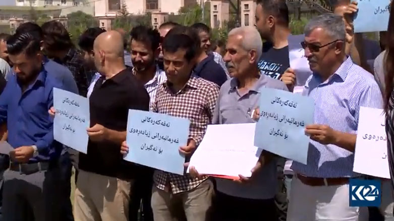 فه‌رمانبه‌رانی به‌شی زیاده‌ڕۆیی له‌ شاره‌وانی سلێمانی هه‌ڕه‌شه‌ی ده‌ست له‌كارهه‌ڵگرتن ده‌كه‌ن