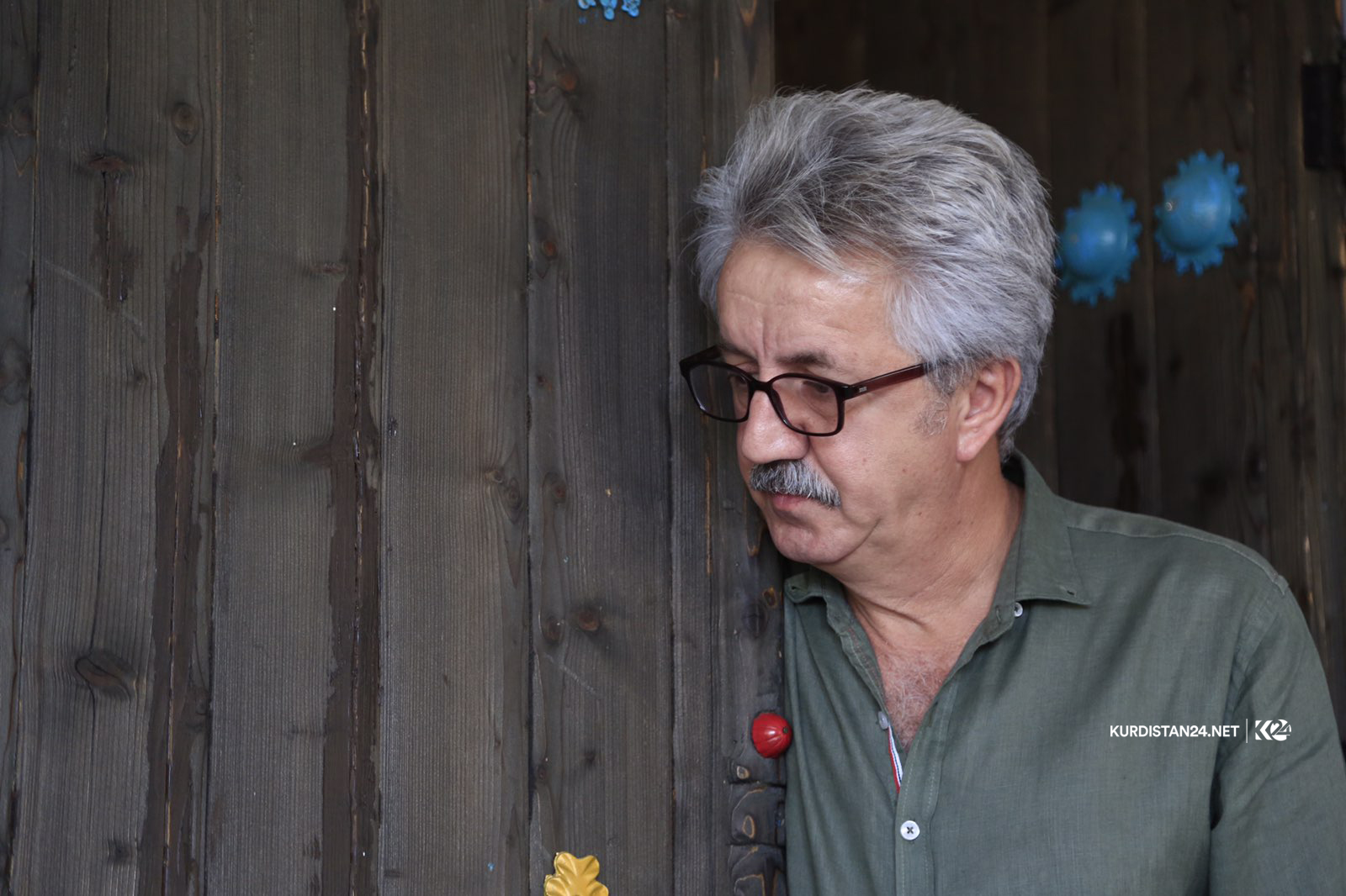 ھیوا قادر: نووسین وەک گەڕانە بە دوای کانی ئاڵتووندا