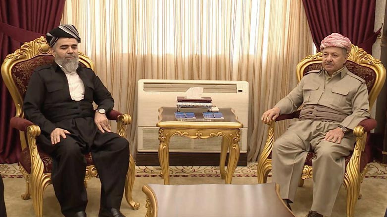 سه‌رۆك بارزانی پێشوازی له‌ عه‌لی باپیر ئه‌میری كۆمه‌ڵ ده‌كات 