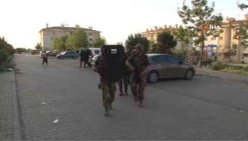 Li deverên Colemergê operasyonek hat encam dan û 14 welatî hatin girtin