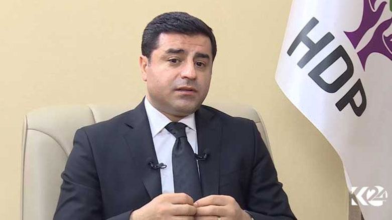 حزب سعادت: هیچ دلیلی برای زندانی کردن دمیرتاش وجود ندارد