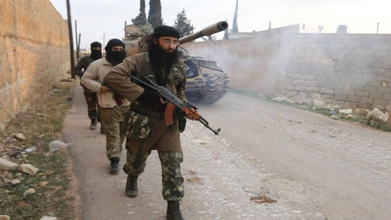 Li Efrînê bijîşkek û 12 kesan ji aliyê çekdaran ve hatin revandin