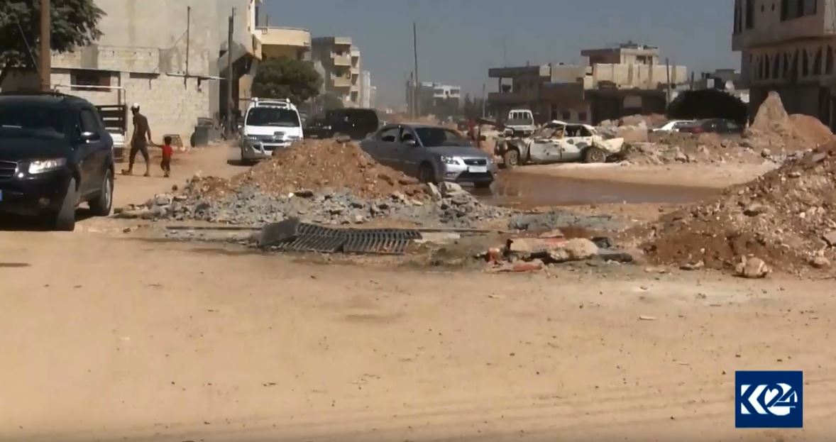 Hêj hin deverên Kobanê wêranbûyî ne