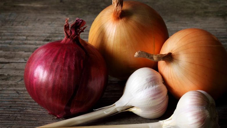 سیر و پیاز دژی چەند جۆرێکی شێرپەنجە دەجەنگن