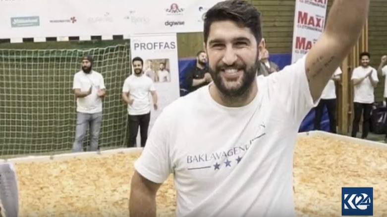 PHOTOS: Kurd in Sweden breaks Turkish record for largest baklava