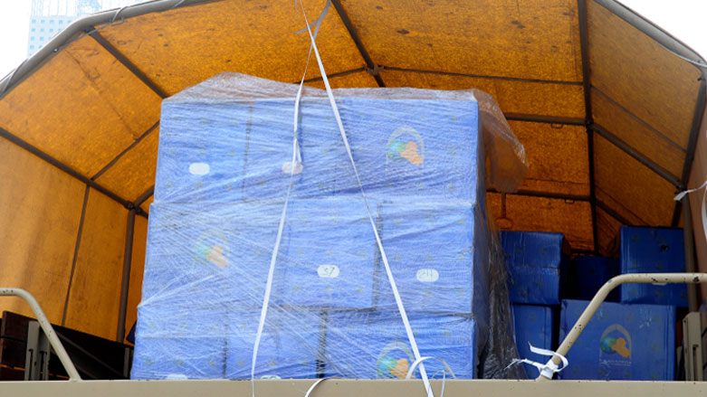 A truckload of books looted during the Iraqi invasion of Kuwait being returned nearly 30 years later. (Photo: KUNA)