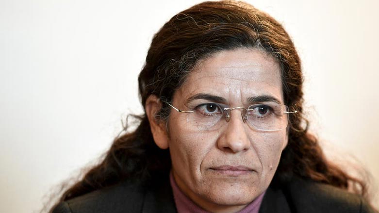 ئیلهام ئه‌حمه‌د داوایه‌ك له‌ ئه‌وروپاییه‌كان ده‌كات