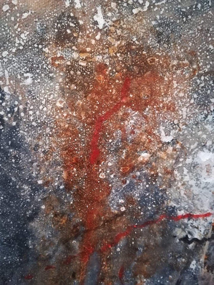 Şêwekarên Kurd êş û azarên gelê xwe bi rengan derdibirînin