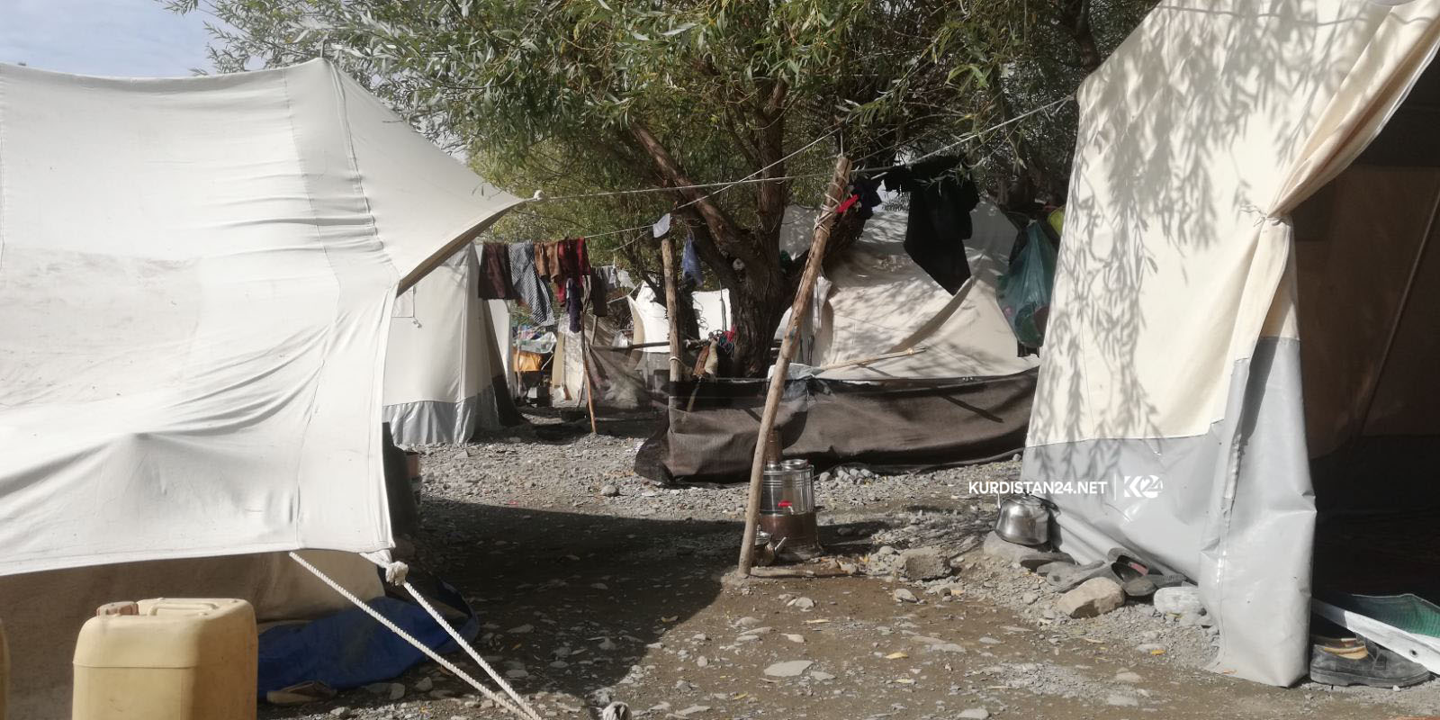 شەڕی توركیا و پەكەكە گوندێكی پشدەر چۆڵ دەكات