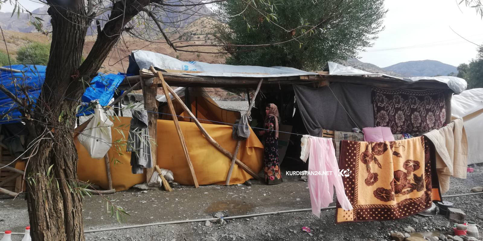 شەڕی توركیا و پەكەكە گوندێكی پشدەر چۆڵ دەكات