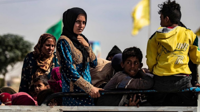 روانگەی سووری: 300 هەزار کەس لە باکووری سووریا ئاوارە بوون