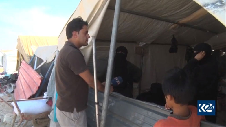 Malbatên DAIŞê hewla revandina ji kampa Holê didin 
