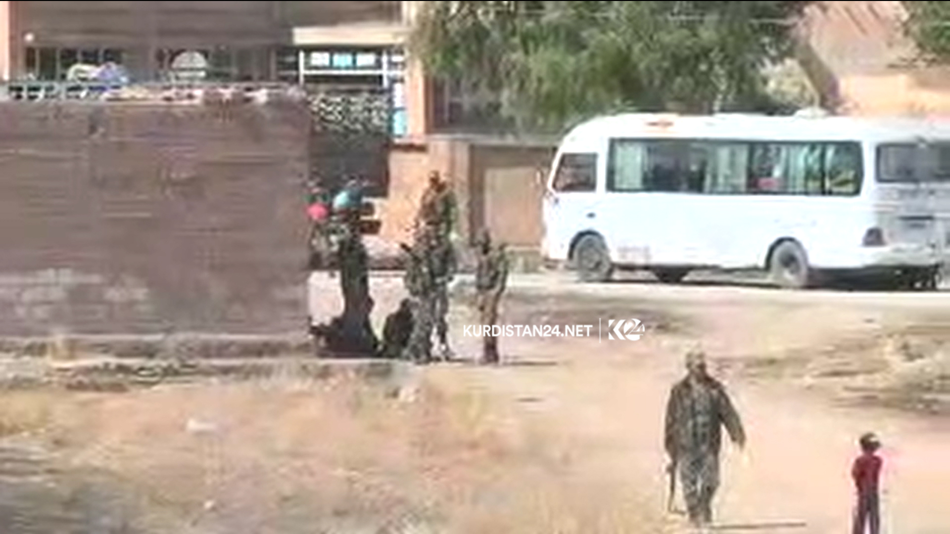 ئاڵای سووریا لەسەر باڵەخانەكانی تل تمر ھەڵكرا