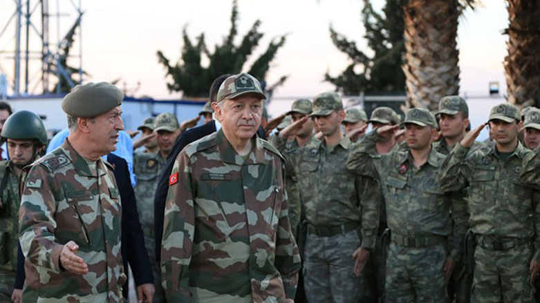 اردوغان از مراکز نیروهای ترکیه در مرز سوریه بازدید کرد