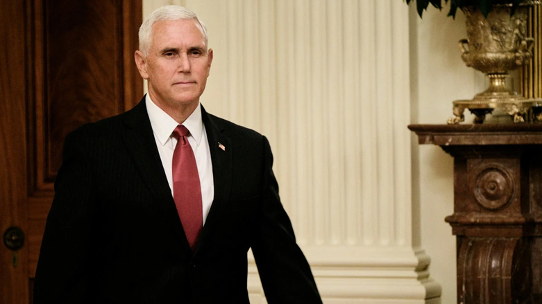 نائب ترامب يصل العراق وسط احتجاجات مناهضة للحكومة