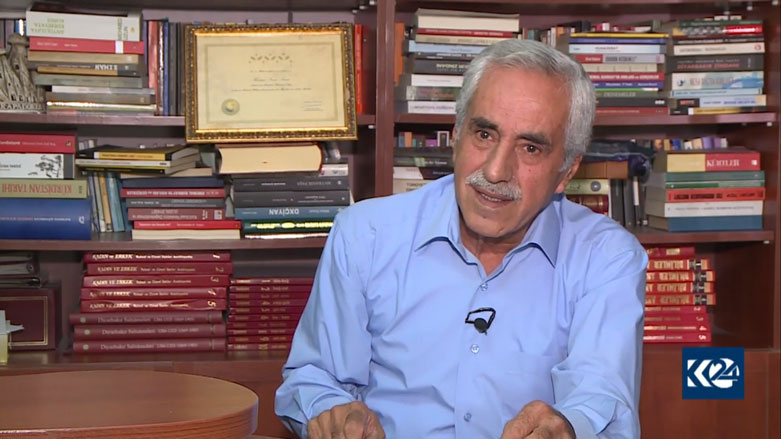 Nivîskarê Kurd Nûrî Sinir hêjayî xelatê Mirovê Cîhanî hat dîtin