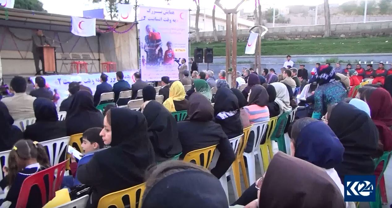 Li  Rojhilat alîkarî bo Rojavayê Kurdistanê dihêt komkirin