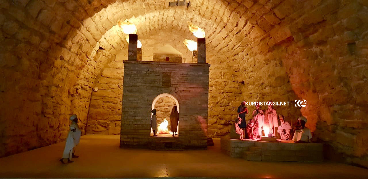 مۆزەخانە و پەرستگای  ئاتەشگا	