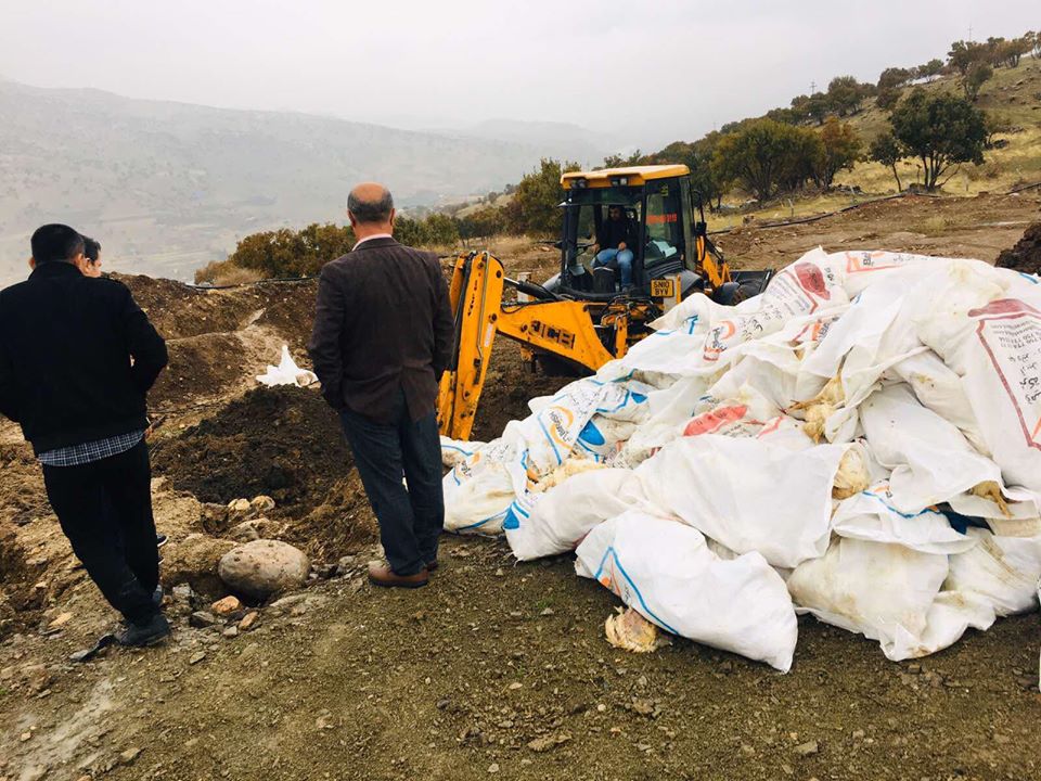 نزیكەی 4 ھەزار مریشک لە دوكان مردار بوون