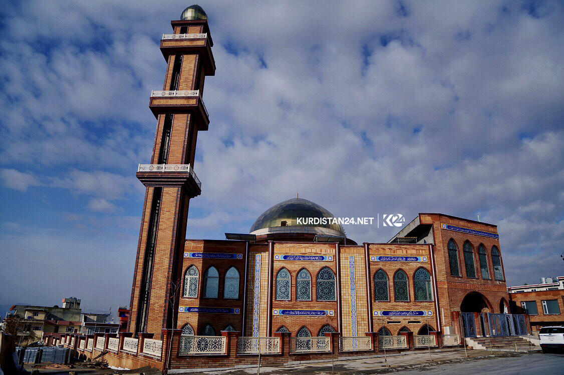 ھونەرمەندێک ھونەری ھەزار ساڵ پێش ئێستا زیندوو دەکاتەوە