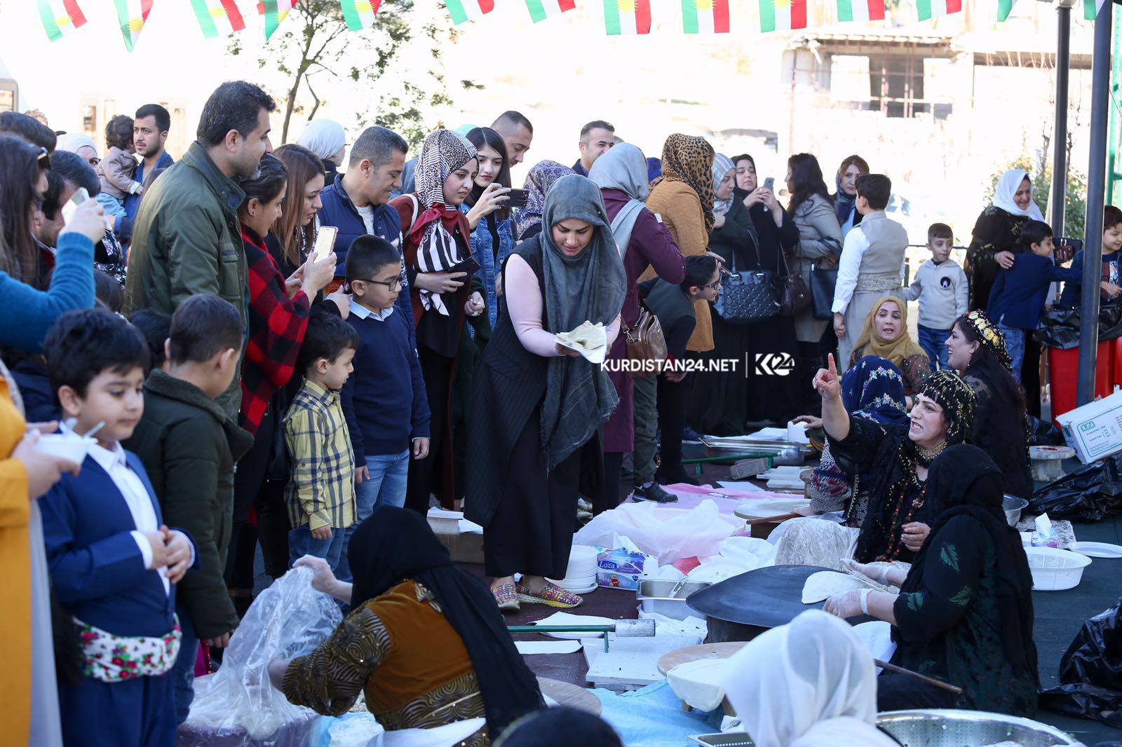 PHOTOS: Schools in Kurdistan Region’s Sulaimani revive Autumn festival
