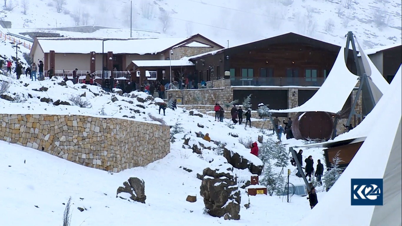 PHOTOS: Tourists rush to Kurdistan's Korek Mountain, as snow covers it white 