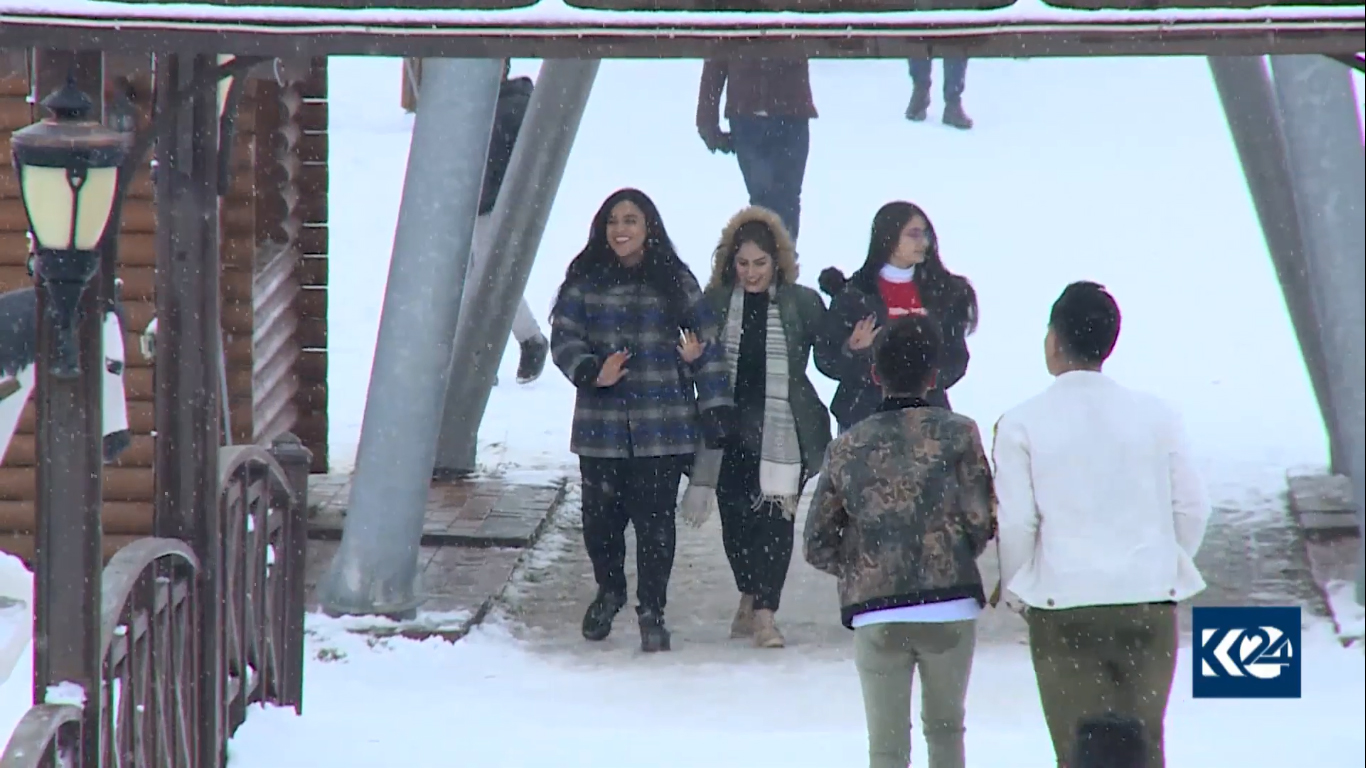 PHOTOS: Tourists rush to Kurdistan's Korek Mountain, as snow covers it white 