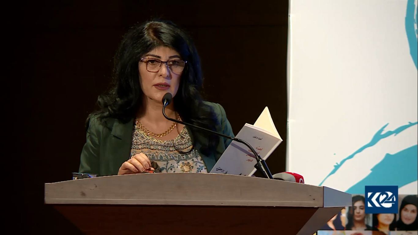 بالصور.. 81 شاعرة كوردية 