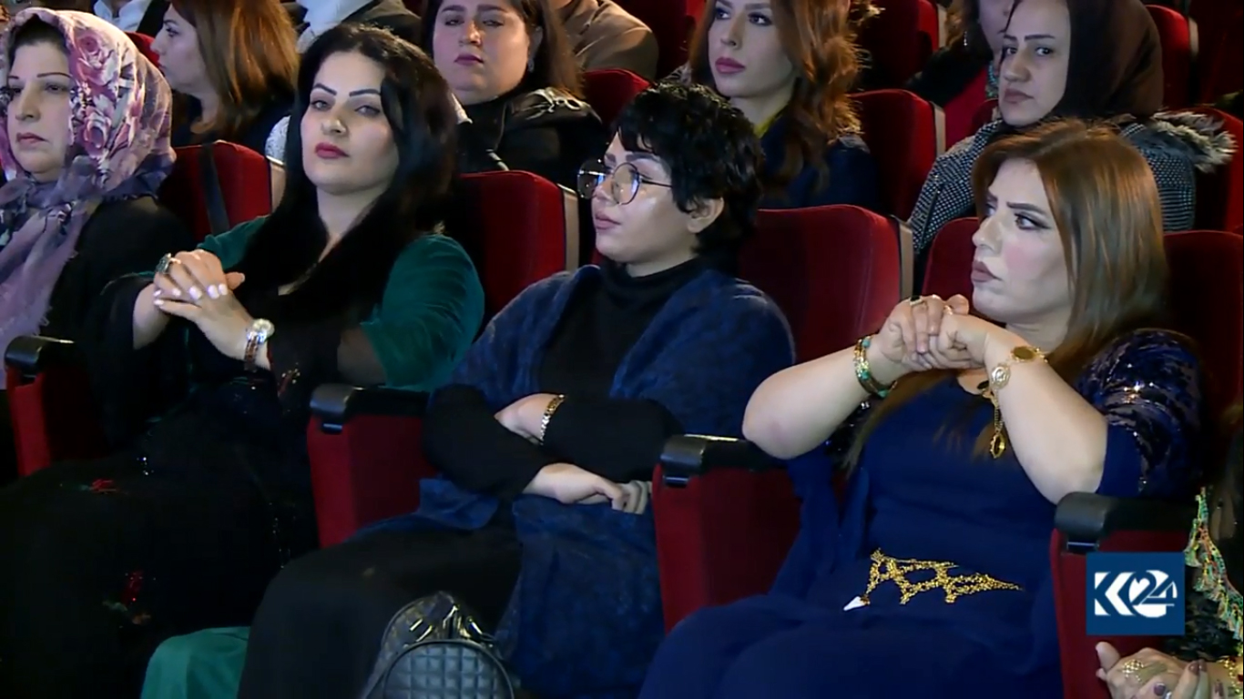 بالصور.. 81 شاعرة كوردية 