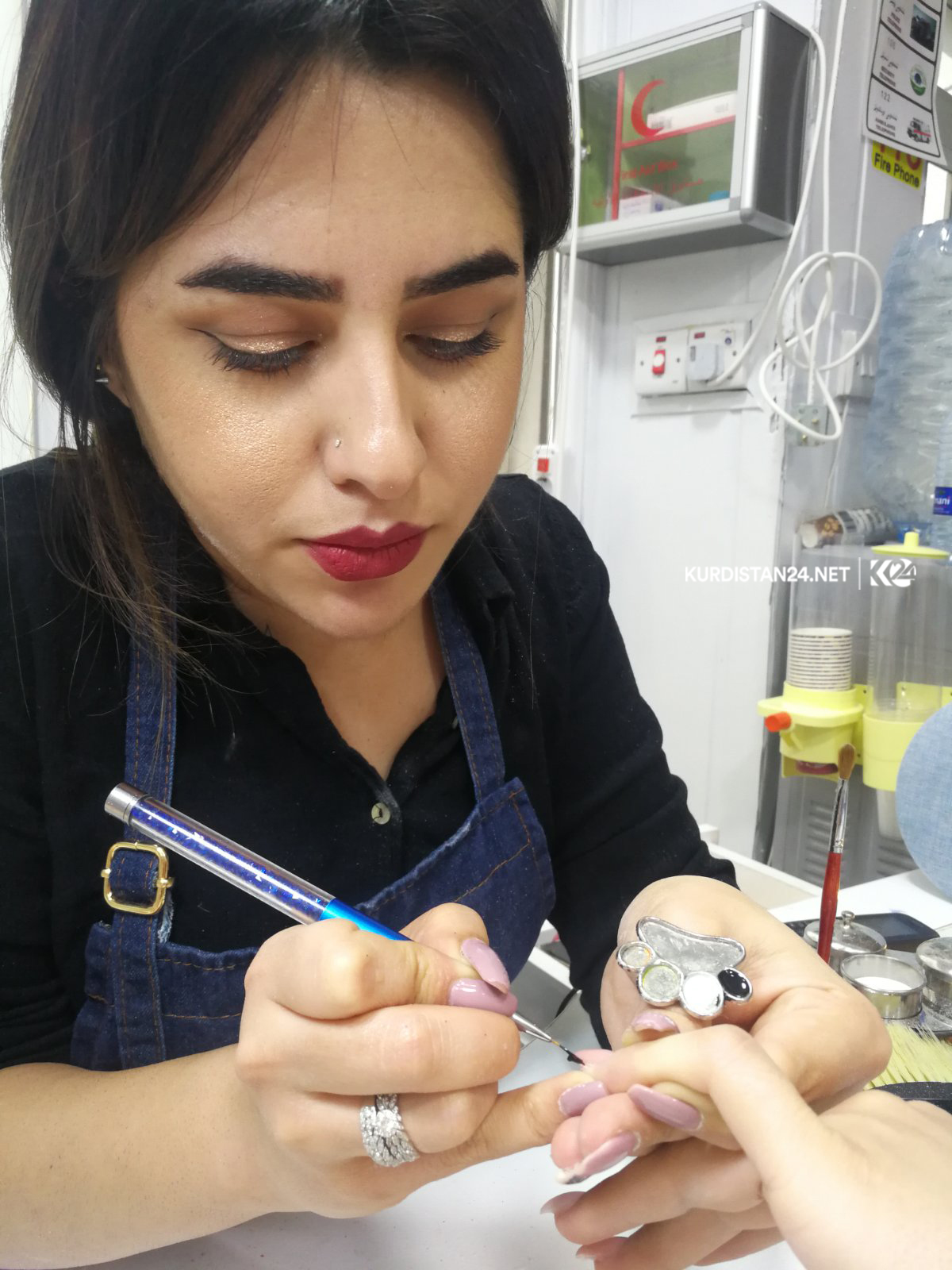 نەخشی بۆیە شوێنی خەنە دەگرێتەوە