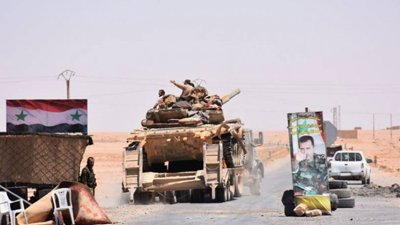 Dêrazor.. Çekdarên DAIŞê 30 leşkerên rêjîmê di hefteyekê de kuştin