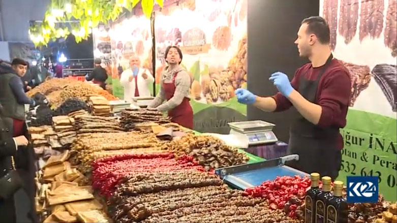 Folklor û xwarinên Êlihê di festîvalekê de hatin nîşandan