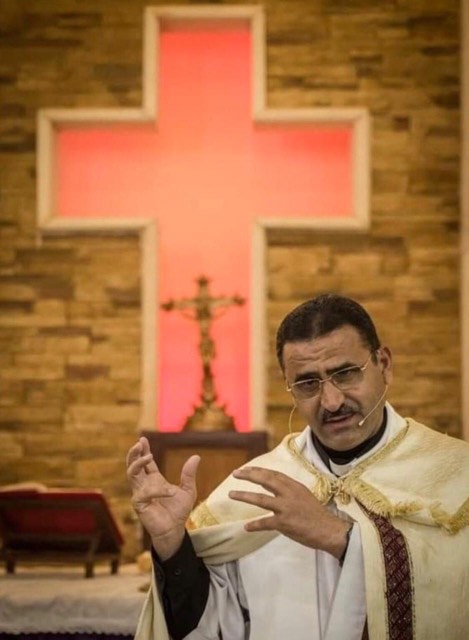 دنحا تۆما یوسف، قەشەی کۆیە و هەرمۆتە 