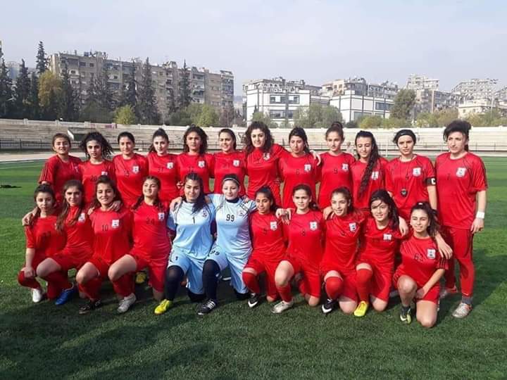 Tîma Amûda ya Jinan a Topapê bû Qehremana Sûriyê 