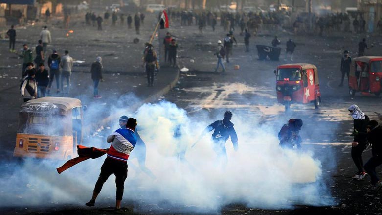 Li parêzgehên naverast û başûrê Iraqê xwepêşandan destpê kirine