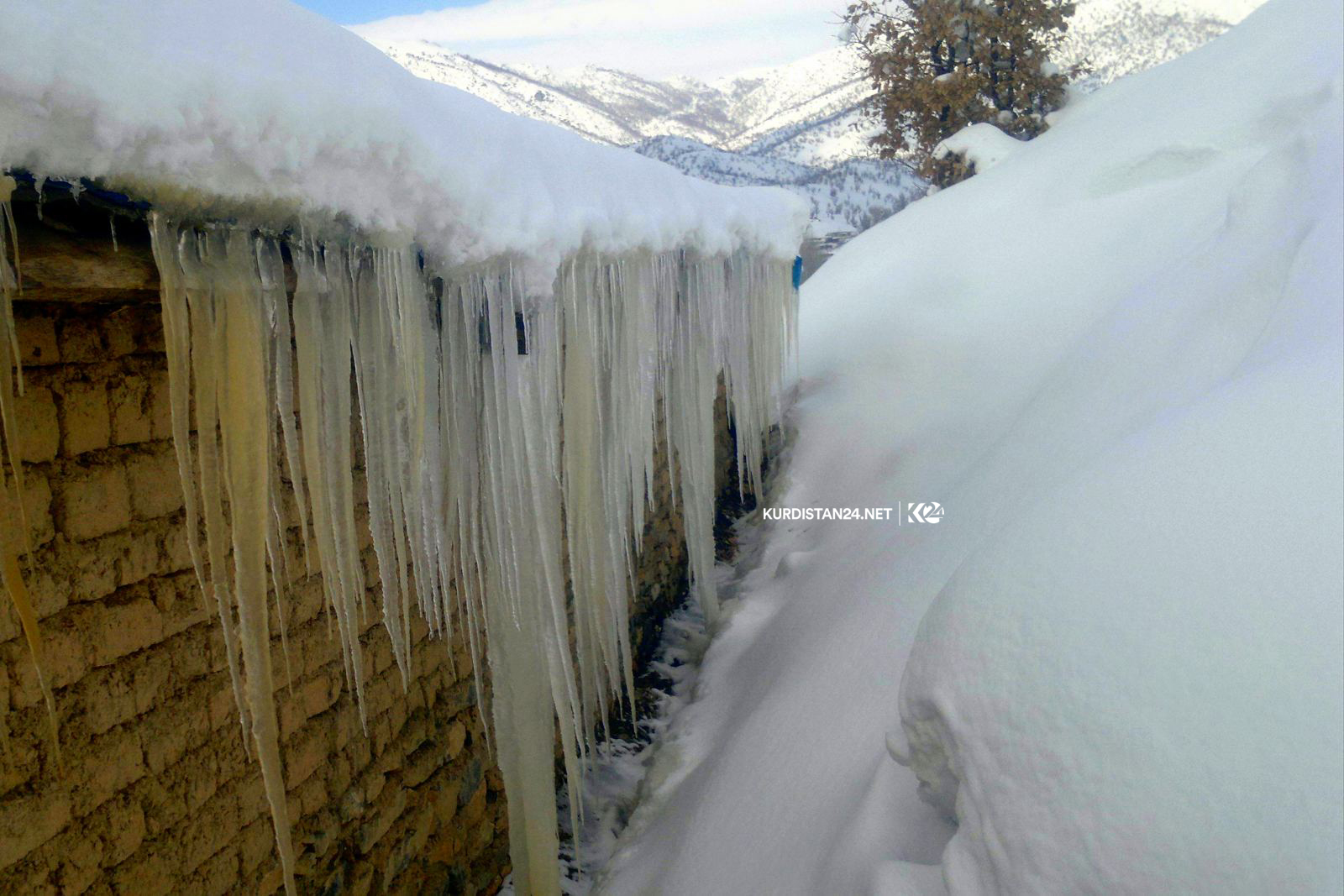 بالصور | الثلوج تشكل لوحات فنية في إقليم كوردستان