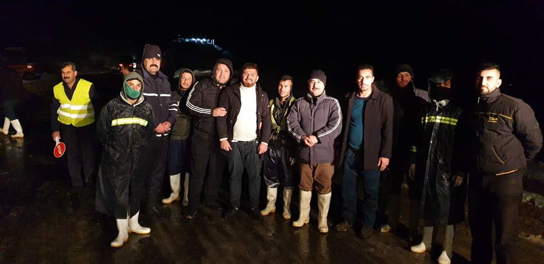 PHOTOS: Heavy snowfall in Kurdistan Region causes roadblocks in Erbil, Sulaimani