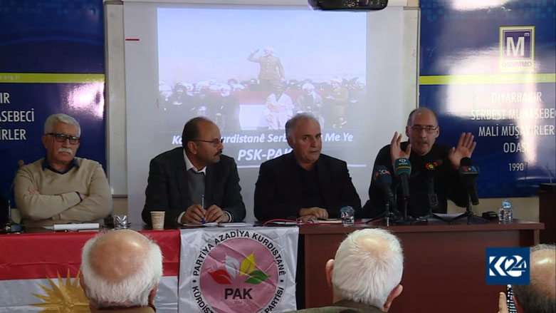 PAK û PSKê Komara Kurdistan li Mehabadê bibîr anî
