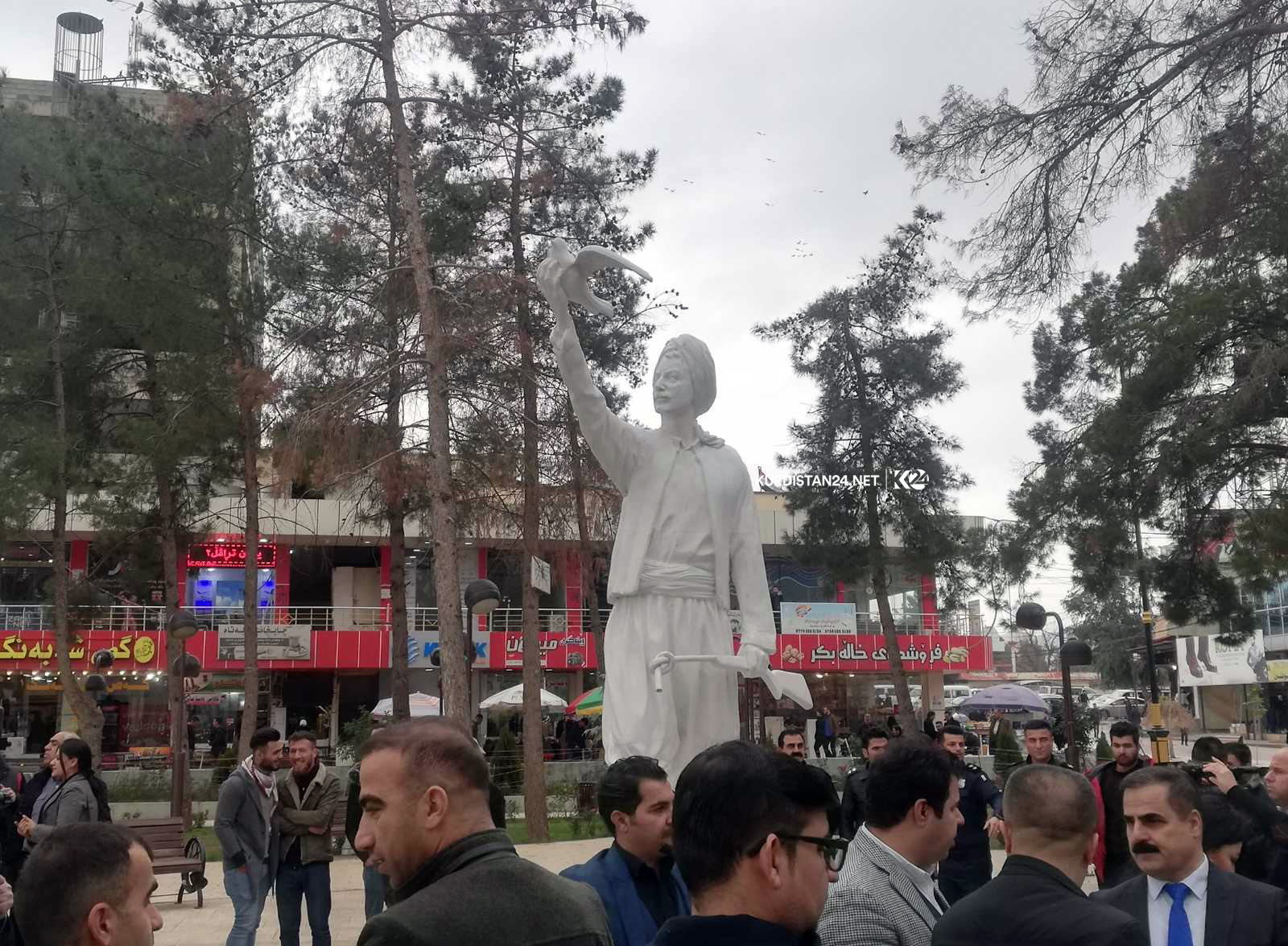 پەیكەری ژینگە دۆستی لە رانیە