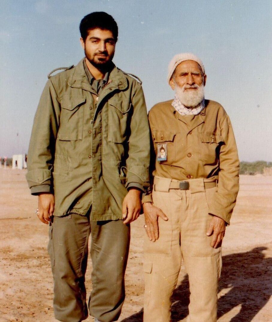 چه‌ند وێنه‌یه‌كی ده‌گمه‌نی قاسم سوله‌یمانی بڵاوده‌كرێنه‌وه‌