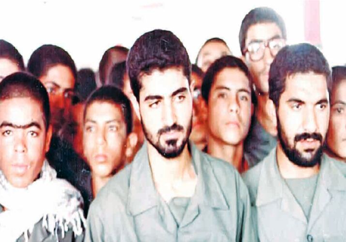 چه‌ند وێنه‌یه‌كی ده‌گمه‌نی قاسم سوله‌یمانی بڵاوده‌كرێنه‌وه‌