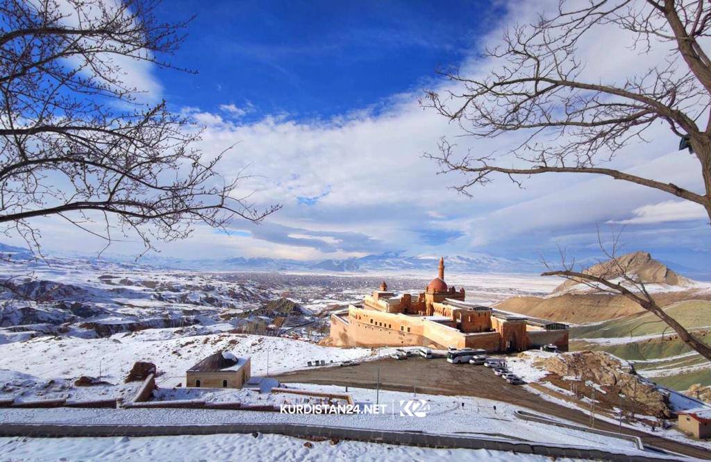 PHOTOS: Stunning architecture of the Ishak Pasha Palace in northern Kurdistan’s Agiri