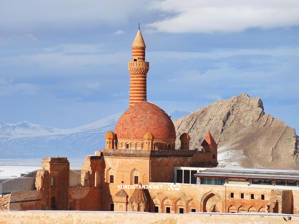 PHOTOS: Stunning architecture of the Ishak Pasha Palace in northern Kurdistan’s Agiri