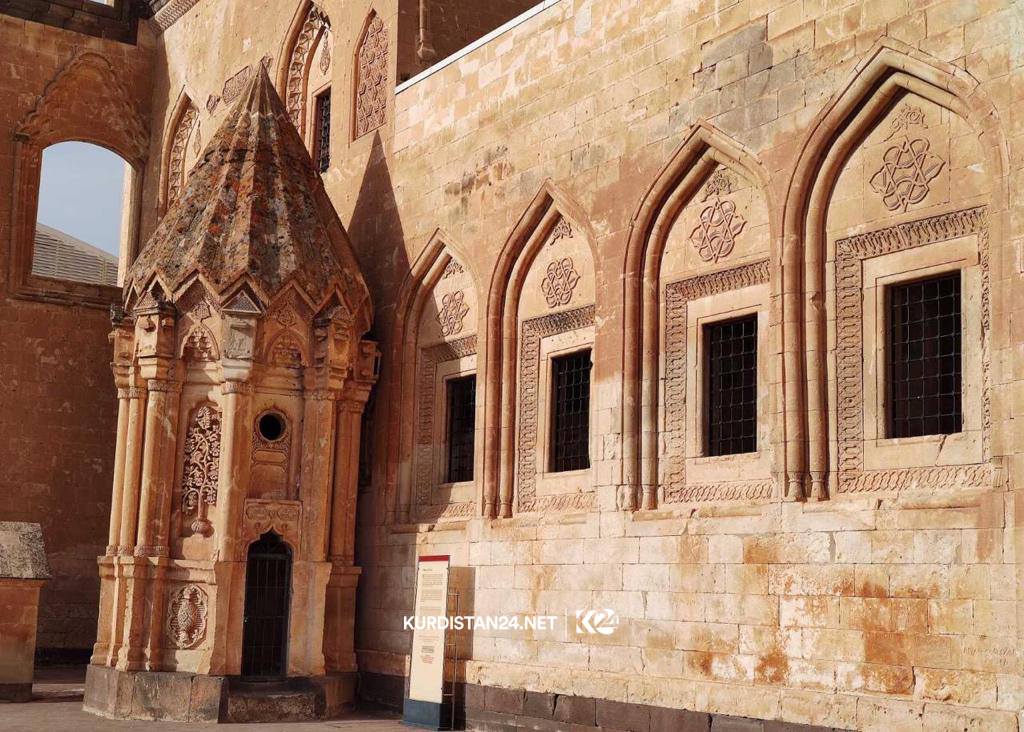 PHOTOS: Stunning architecture of the Ishak Pasha Palace in northern Kurdistan’s Agiri