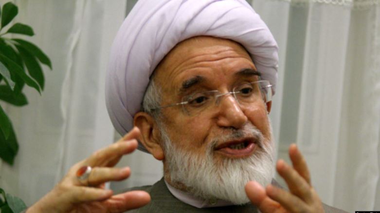 کروبی خطاب به خامنه‌ای: هیچ‌یک از صفات رهبری را ندارید