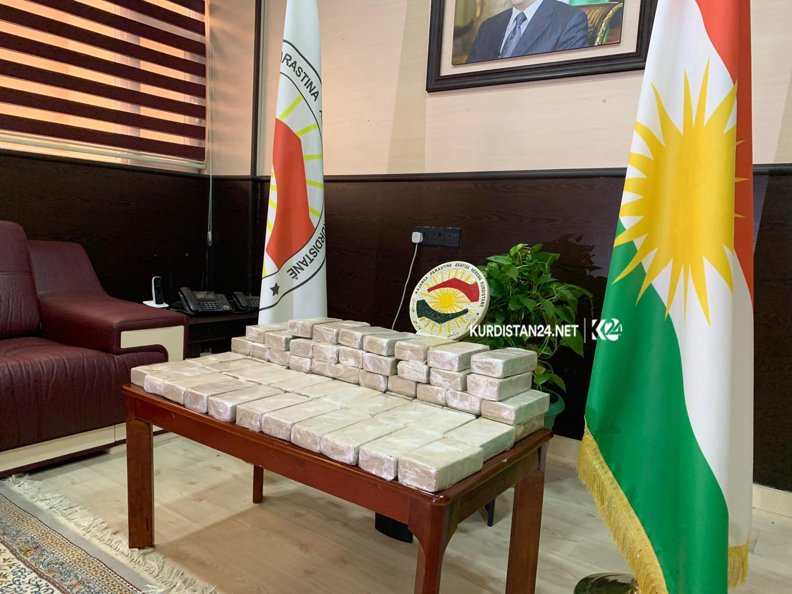 باندێكی 5 كه‌سی به‌ 30 كیلۆگرام مادده‌ی هۆشبه‌ره‌وه‌ ده‌ستگیركرا